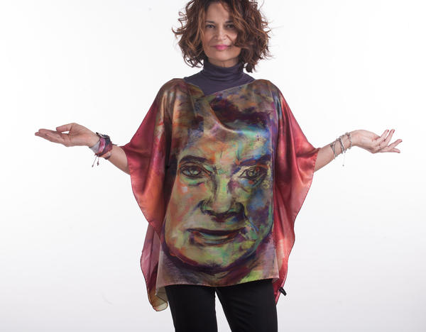 Poncho Valchiria davanti - Opere da Indossare - Milena Tortorelli